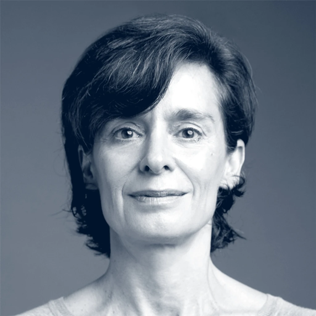 headshot of Carmen Pérez Casas
