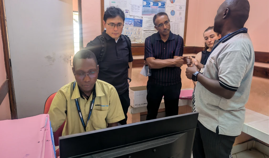 Caption: The ACHIEVE Team planning to track Chikungunya cases in East Africa