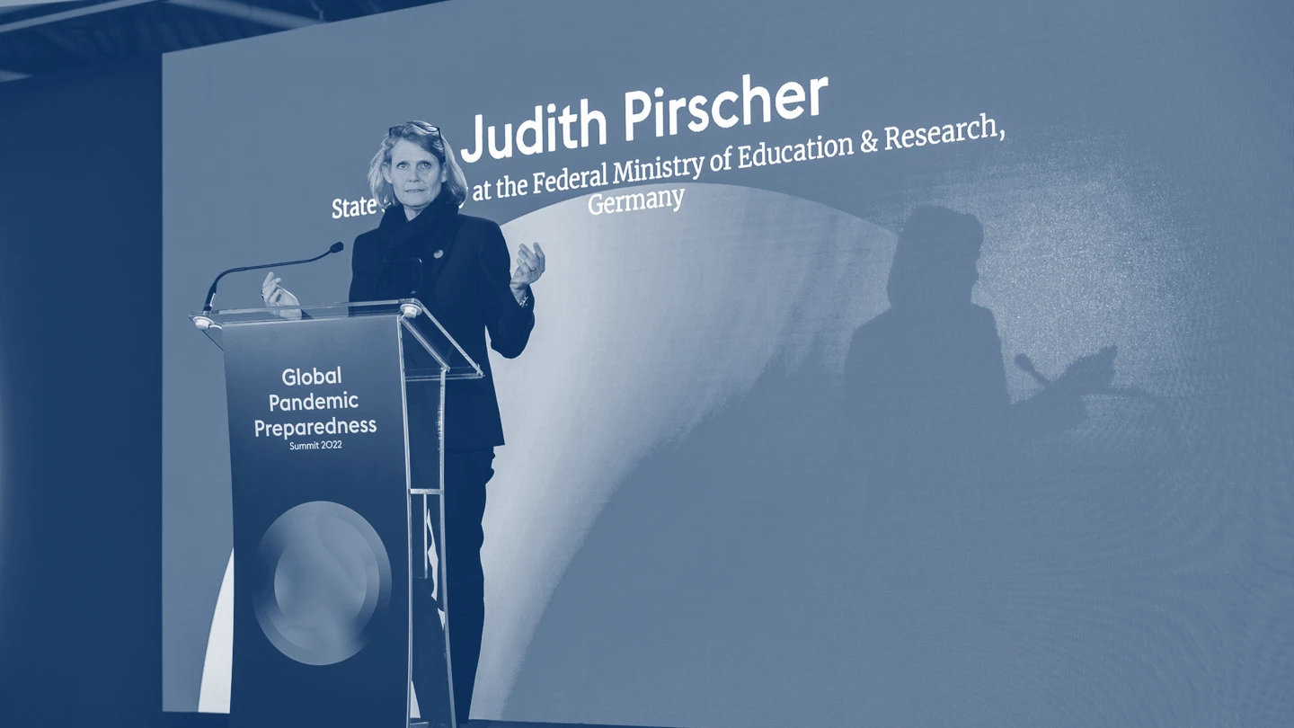 Judith Pirscher presenting at Global Pandemic Preparedness Summit 2022