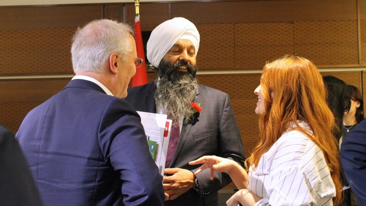 R&D Fair organised by Results Canada in Ottawa. CEO of CEPI Dr Richard Hatchett speaks to The Honourable Randeep Sarai, Secretary of State (International Development) and Taryn Russell, the Executive Director of Results Canada. Credit: Results Canada