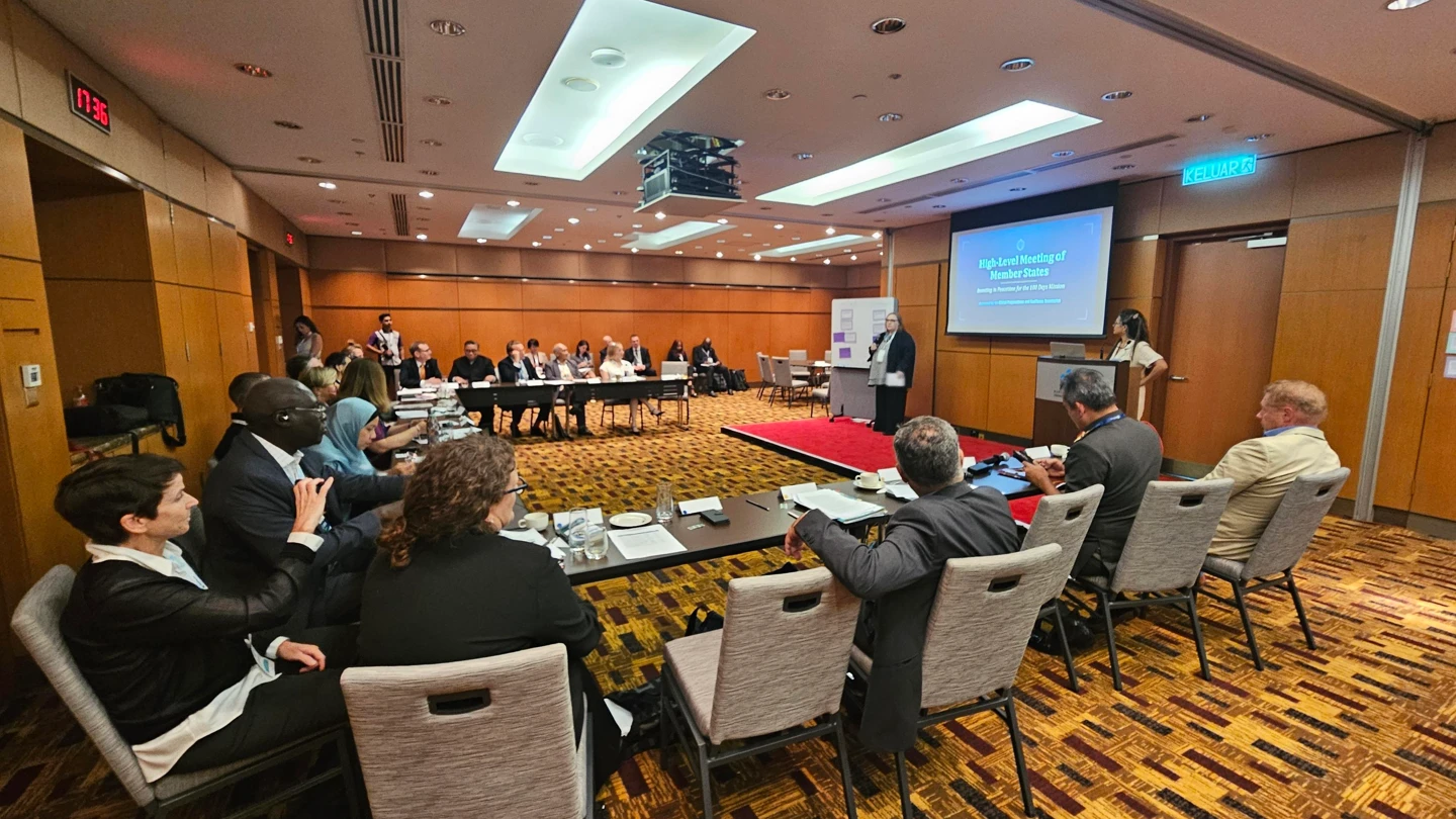 Senior defence and health leaders participated in The 100 Days Mission Under Pressure, a tabletop exercise convened by CEPI, RAND, and the Brown University at the Global Health Security Conference (June 2026, Malaysia)